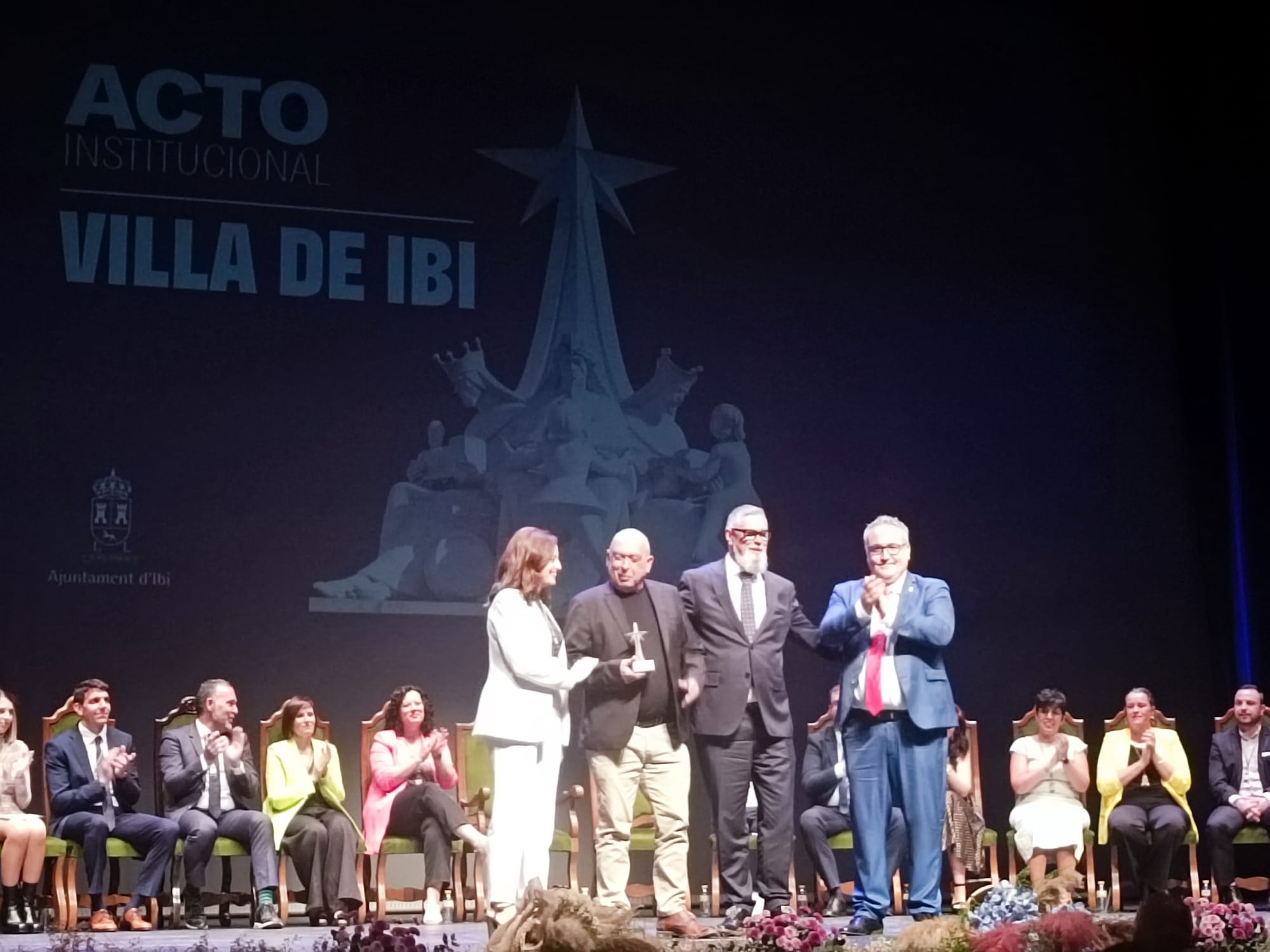 INTERIBI Recibe El Reconocimiento Institucional De Ibi A La Trayectoria