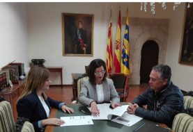 IBIAE y el Ayuntamiento de Onil renuevan el convenio para colaborar en cuestiones industriales